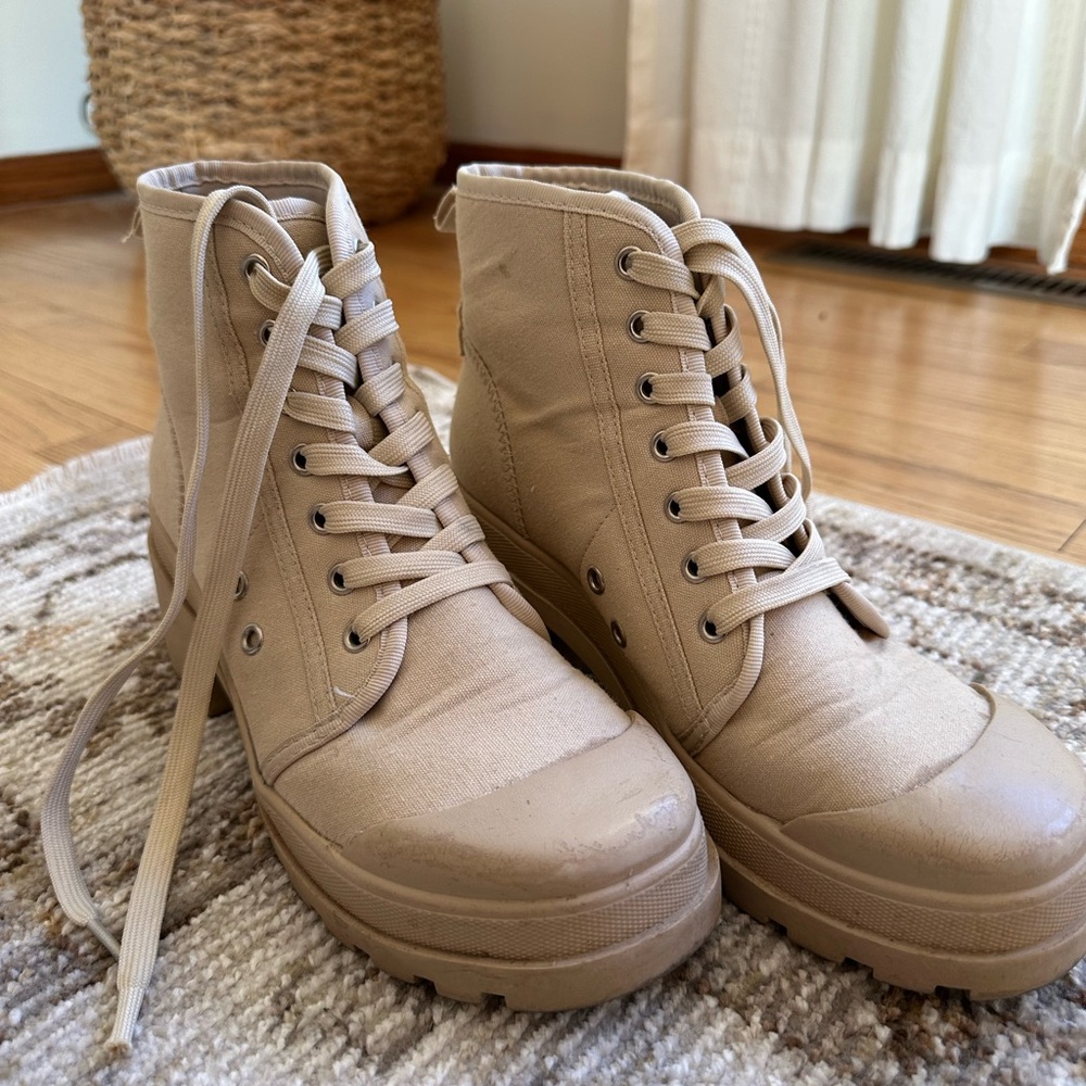 Chinese Laundry Boot